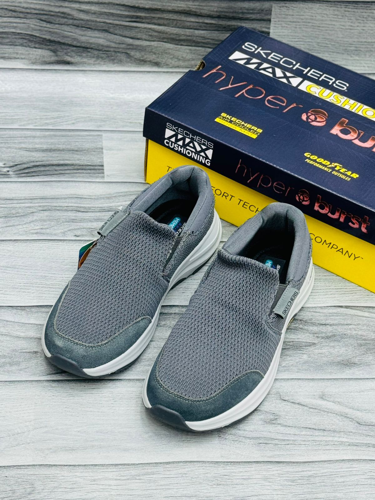 SKETCHER HYPER BURST -OUT DOOR GREY