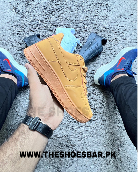 NIKE AIRFORCE 1 TRIPPLE BROWN