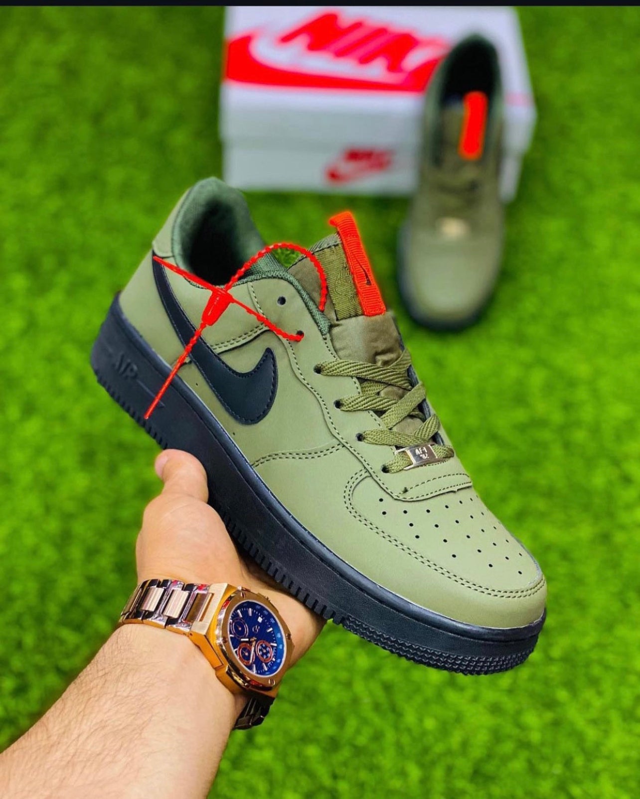 NIKE AIRFORCE OLIVE GREEN
