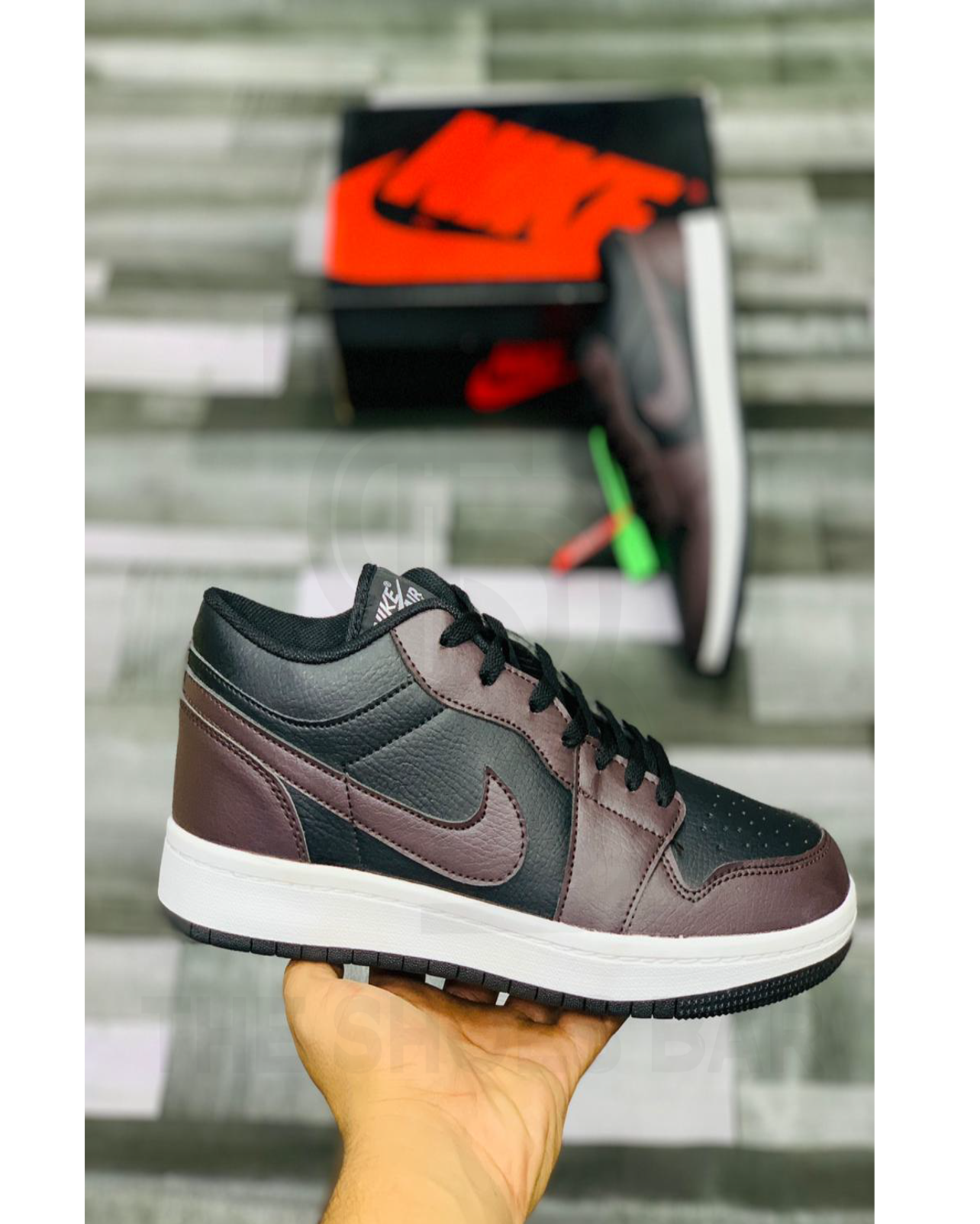 Nike Air Force - Brown & Black