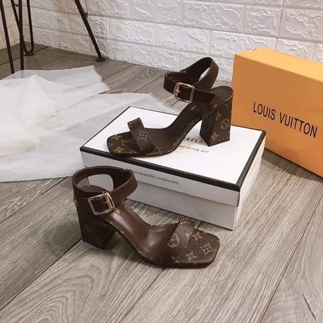 LV HEEL