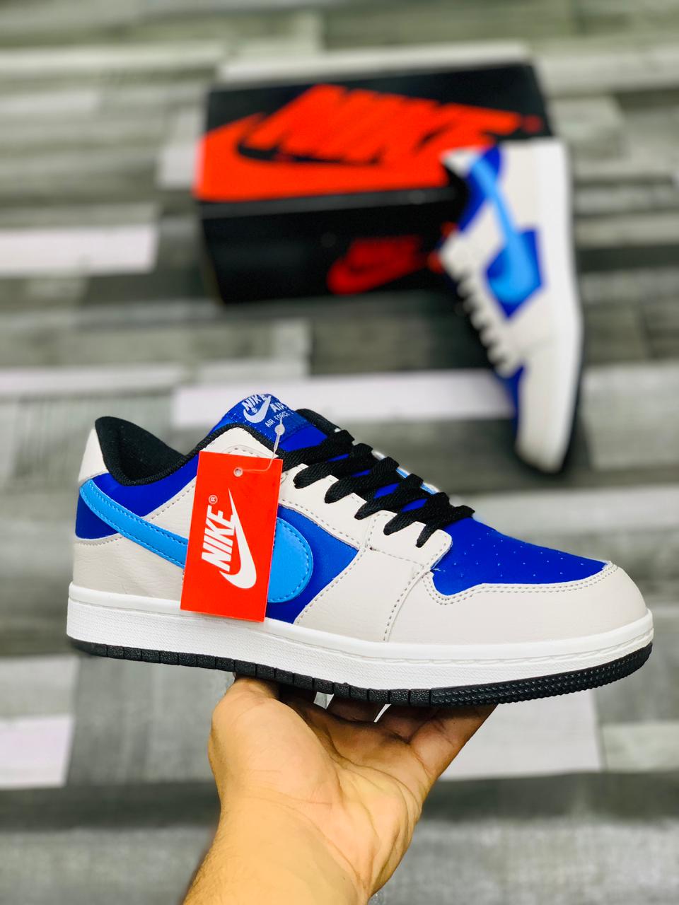 Nike Air Force - Dark Blue & White