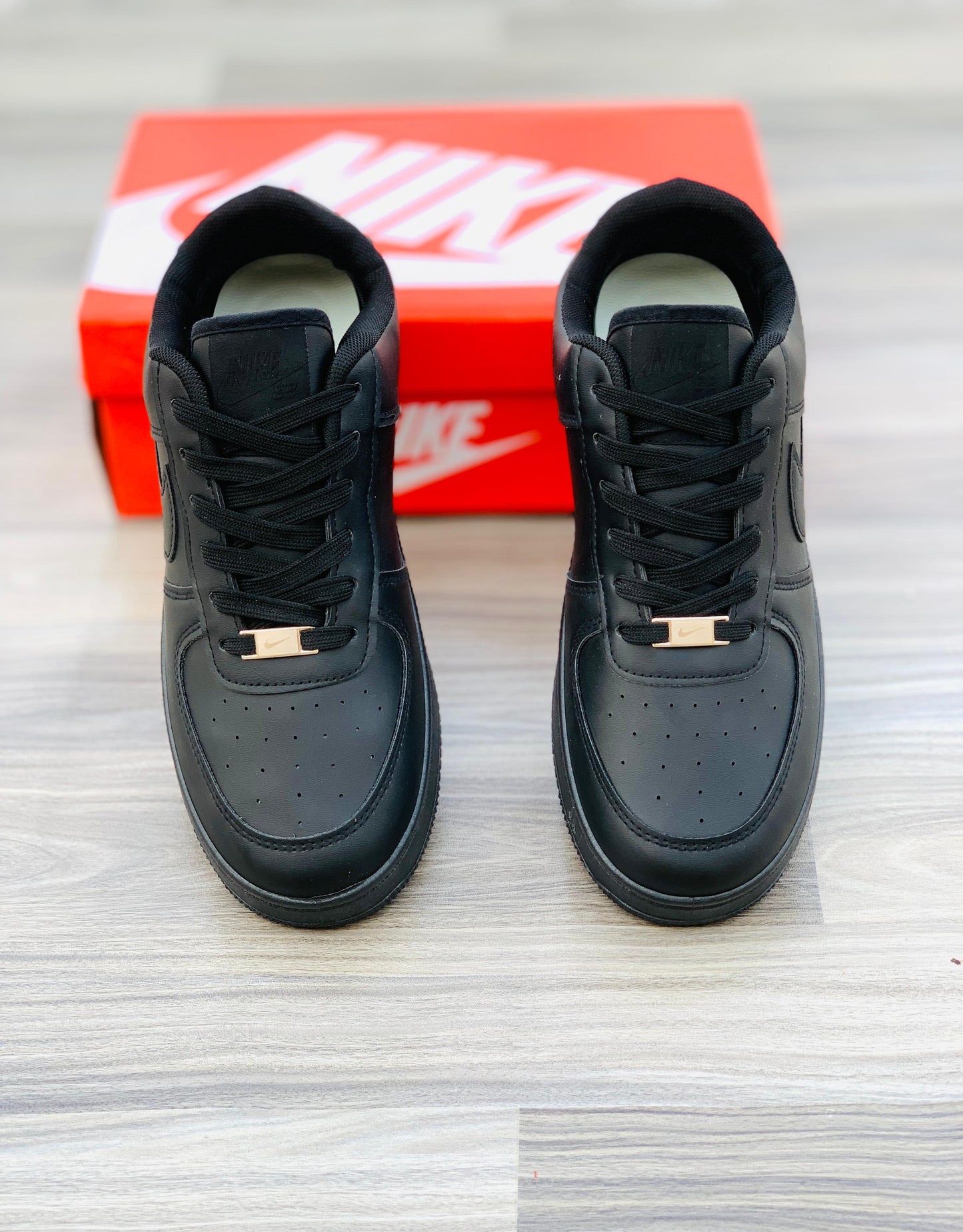 Nike Air Force 1 - Tripple Black
