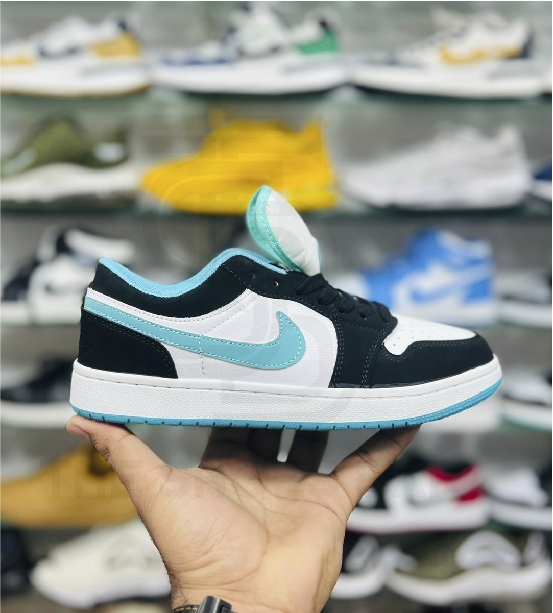 Nike Air Jordan 1 Low - Island Green – The Shoes Bar