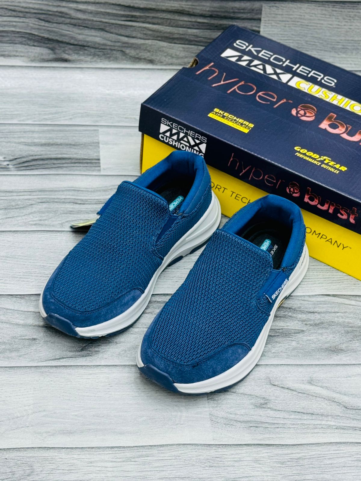 SKETCHER HYPER BURST -OUT DOOR BLUE