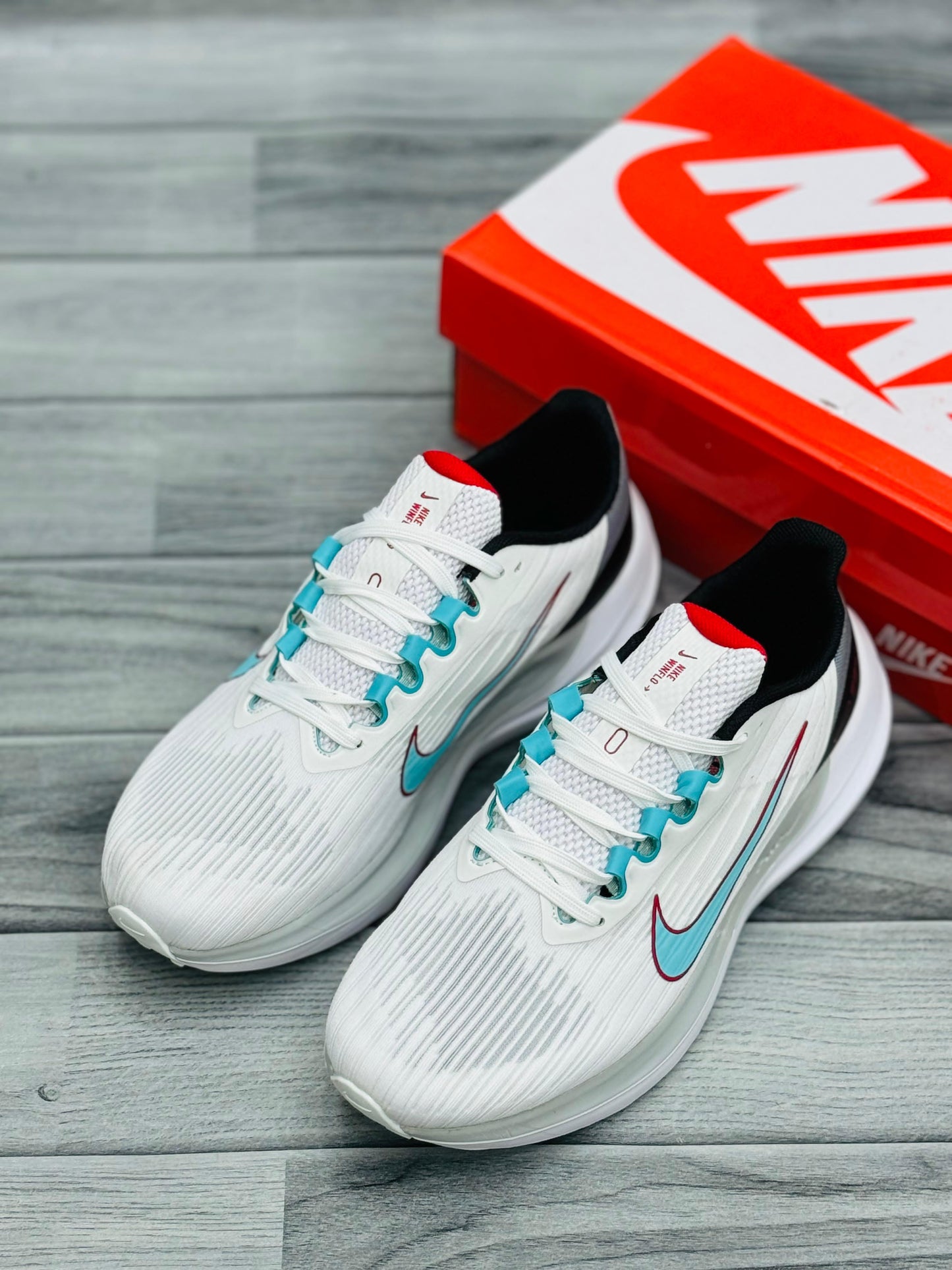 NIKE WINFLO 9 - STRIPE (AAA)