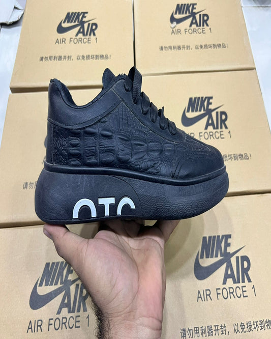 OTC HIGH SOLE