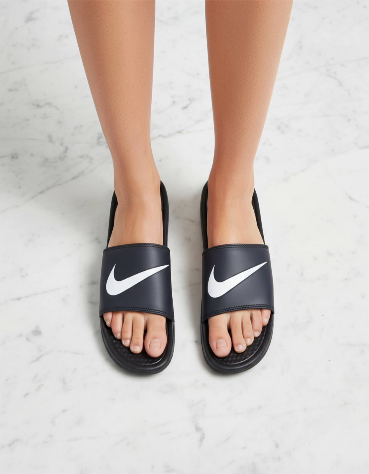 NIKE BENASSI SLIDE — BLACK & WHITE