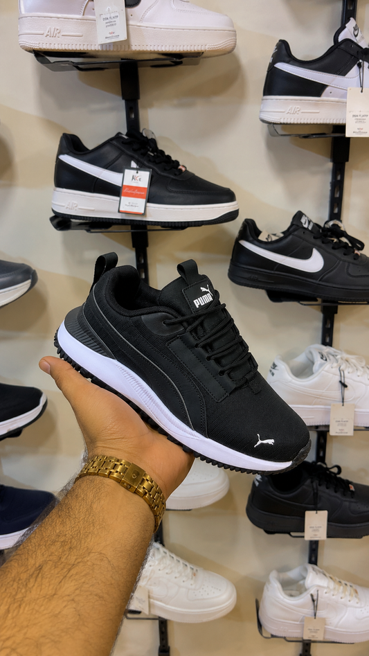 PUMA PACER – BLACK - WHITE