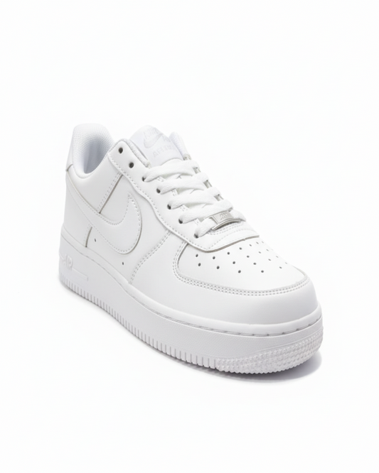 Nike Air Force Triple White
