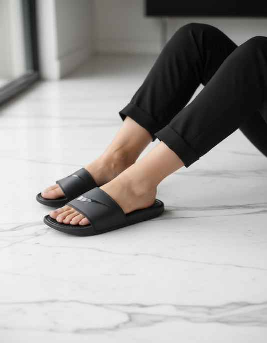 NIKE BENASSI SLIDE — BLACK & GLOSS SWOOSH