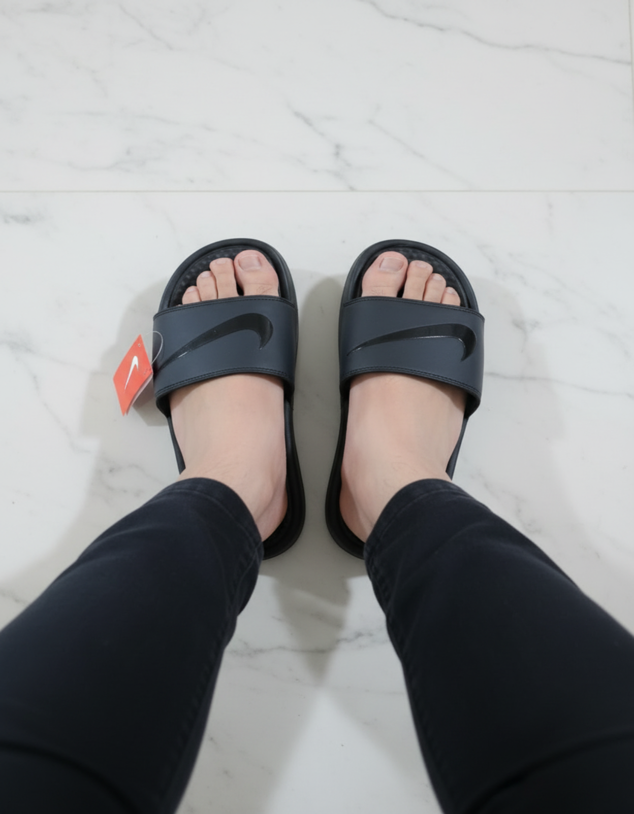 NIKE BENASSI SLIDE — BLACK & GLOSS SWOOSH
