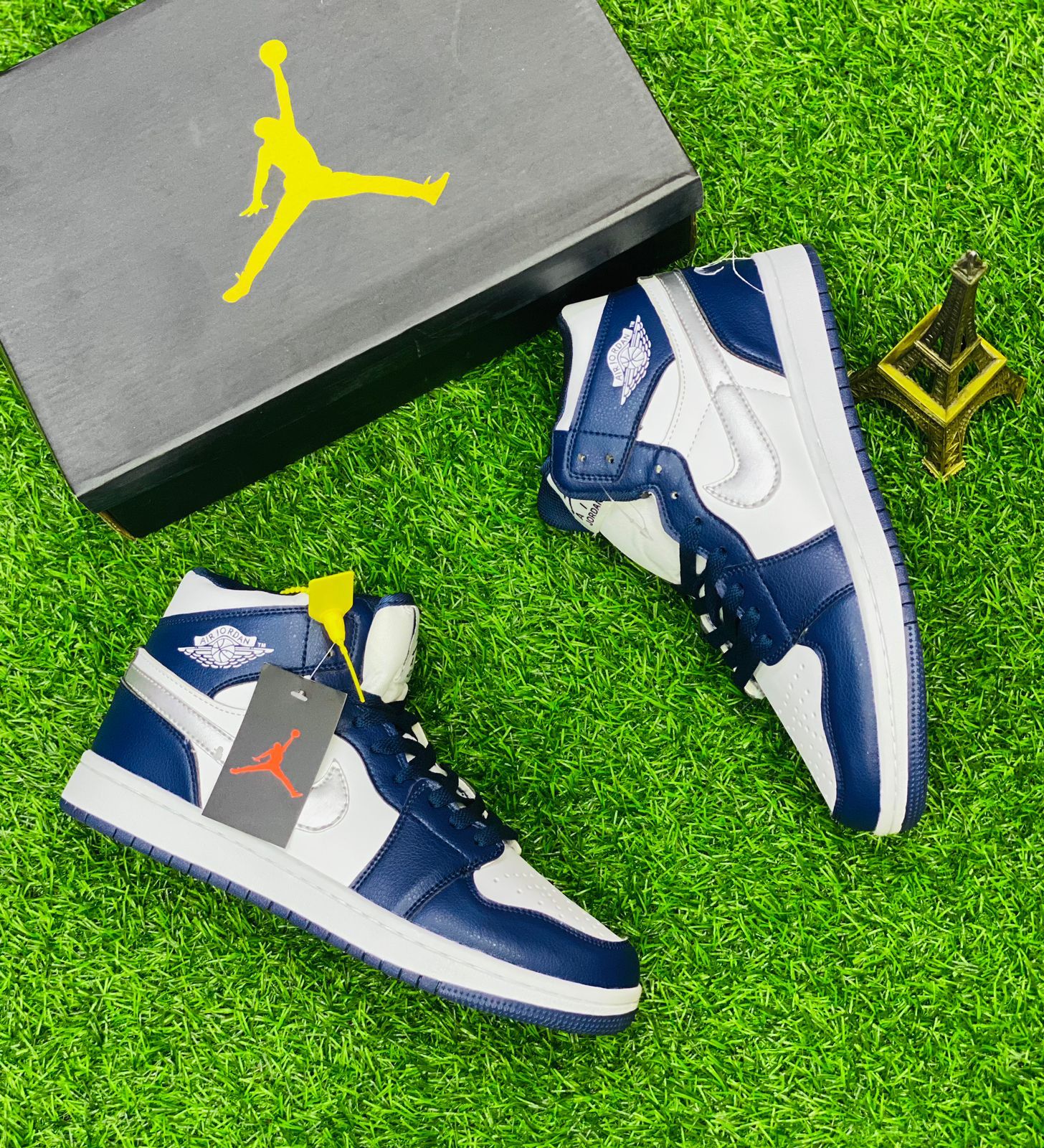 Nike Air Jordan 1 High - Midnight Navy – The Shoes Bar