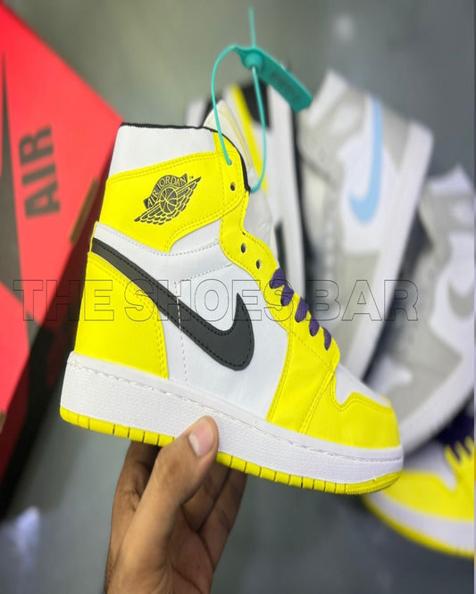 Nike Air Jordan 1 High - Yellow & Black