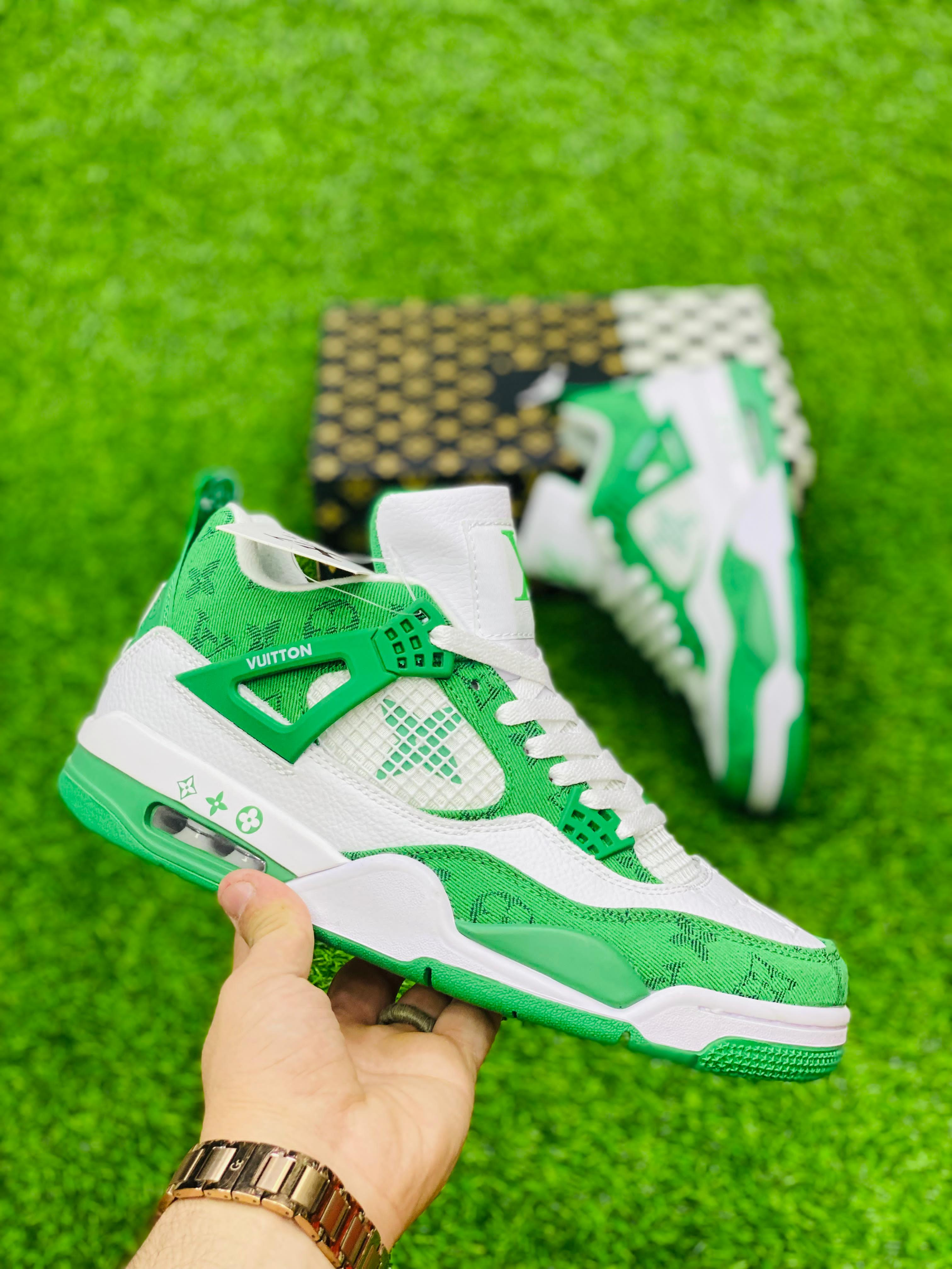 Jordan nike outlet retro 4