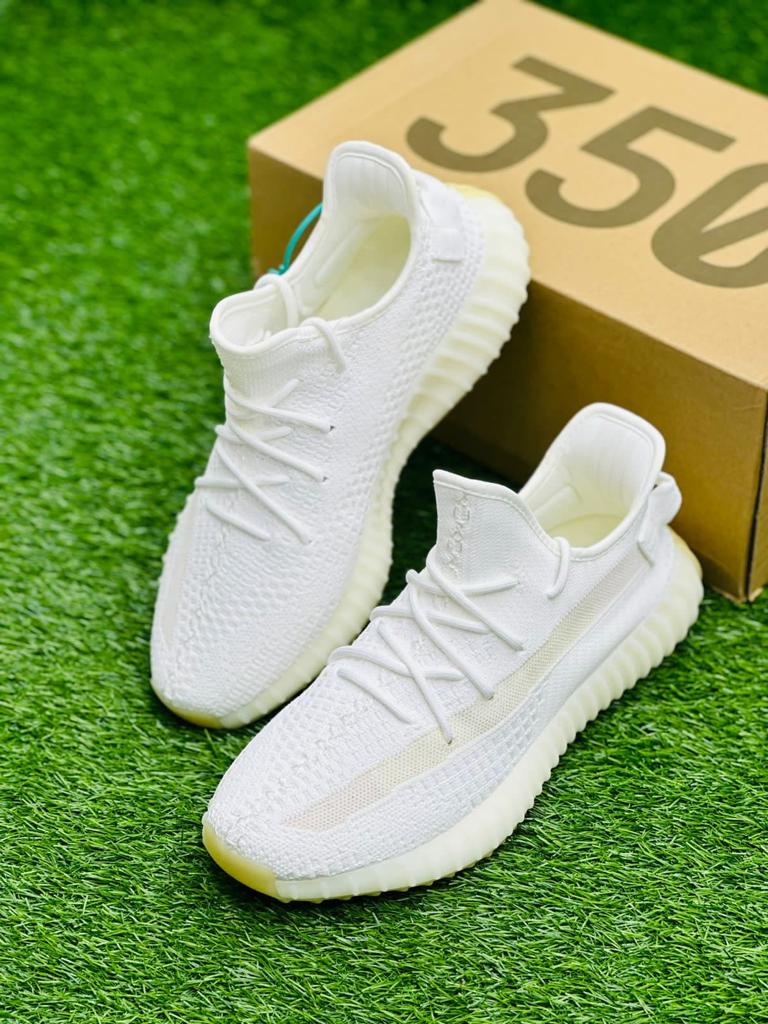 Adidas Boost Yeezy 360 - PURE WHITE