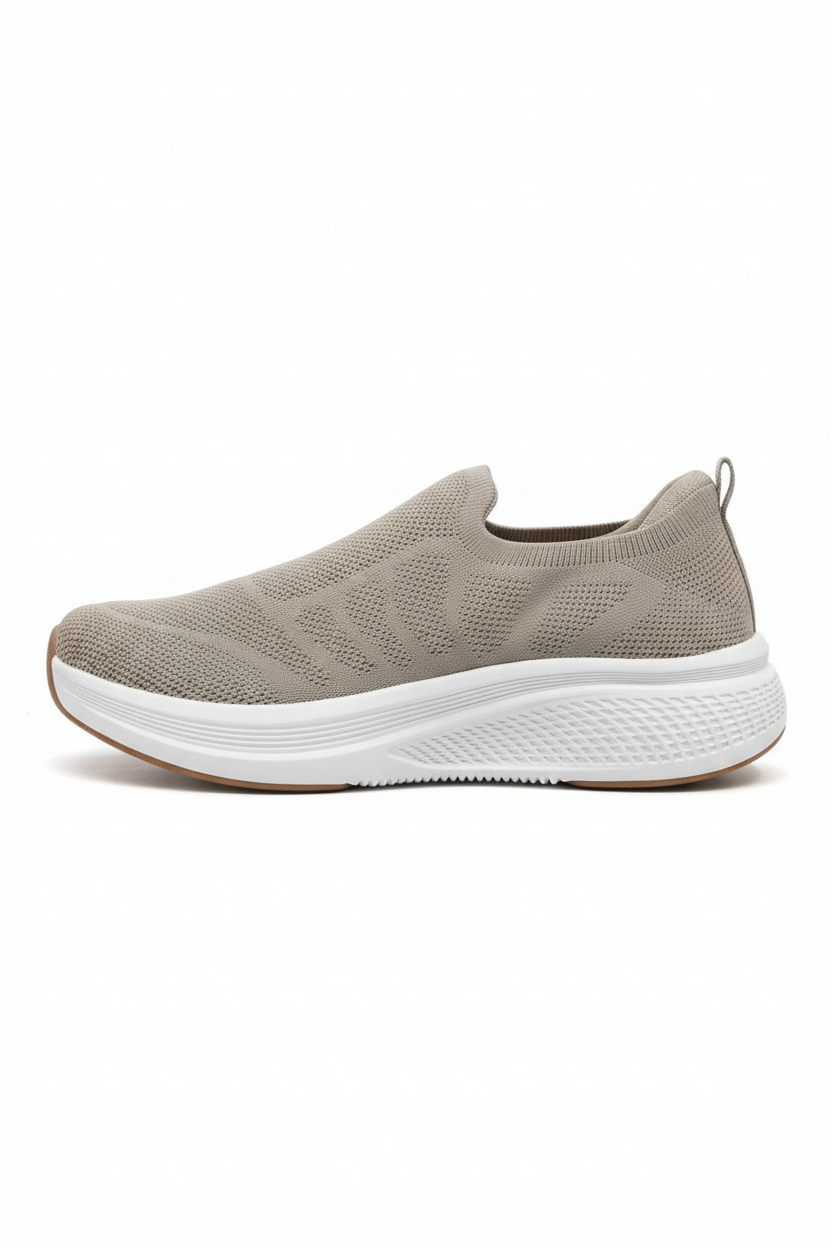 SKECHERS -  BREATHABLE COMFORT (KHAAKI)