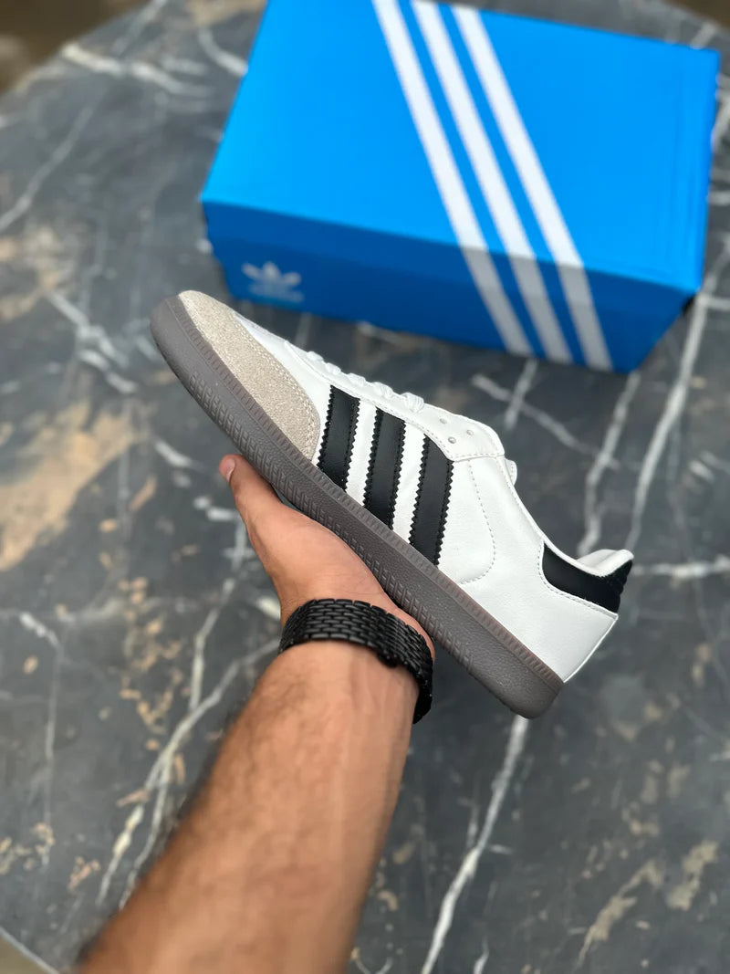 ADIDDAS SAMBA WHITE BLACK GUM