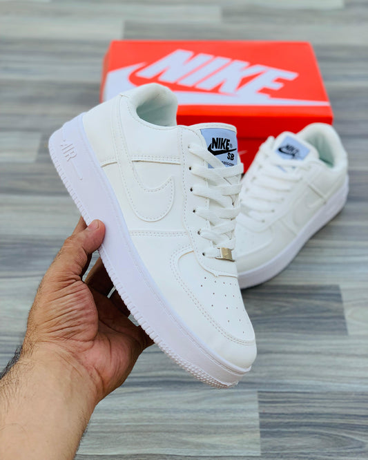 Nike Air Force 1 - Tripple white (BETA)