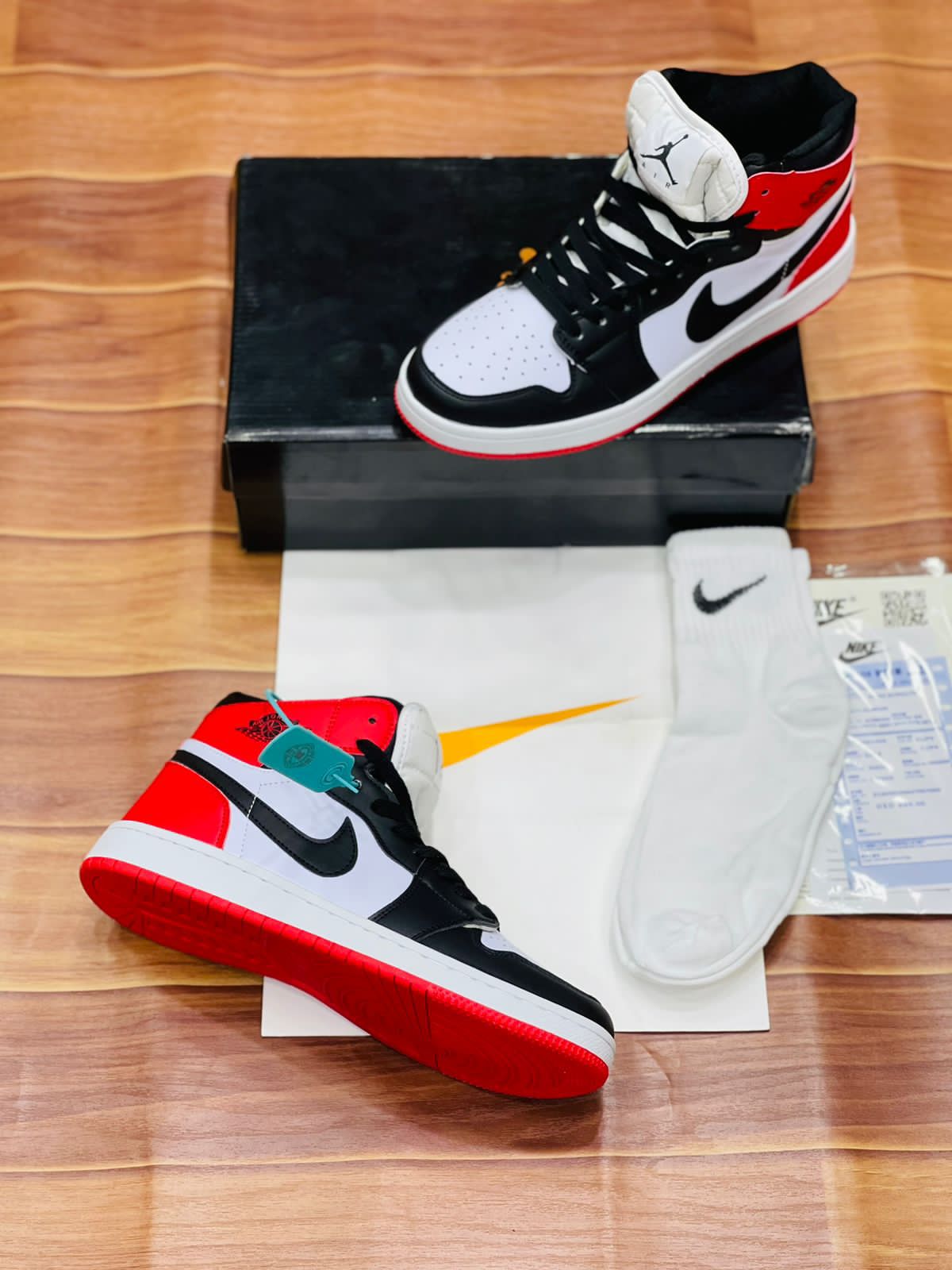 Air Jordan 1 authentic Retro