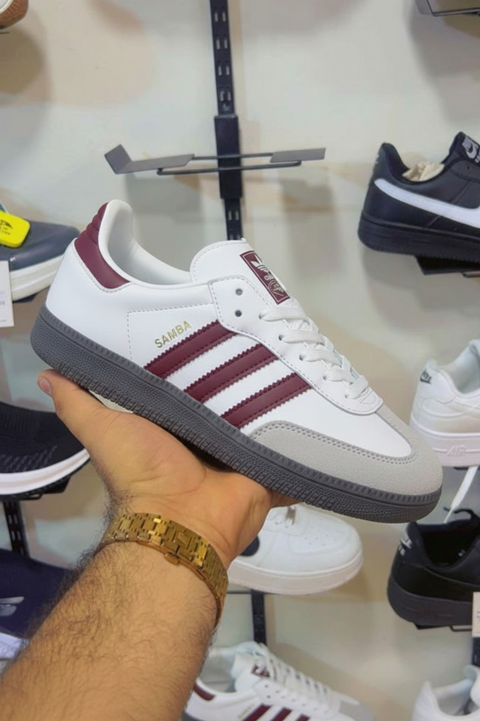 Adidas Samba White Mehroon in hand