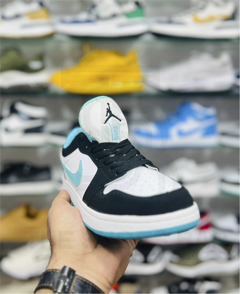 Nike Air Jordan 1 Low - Island Green