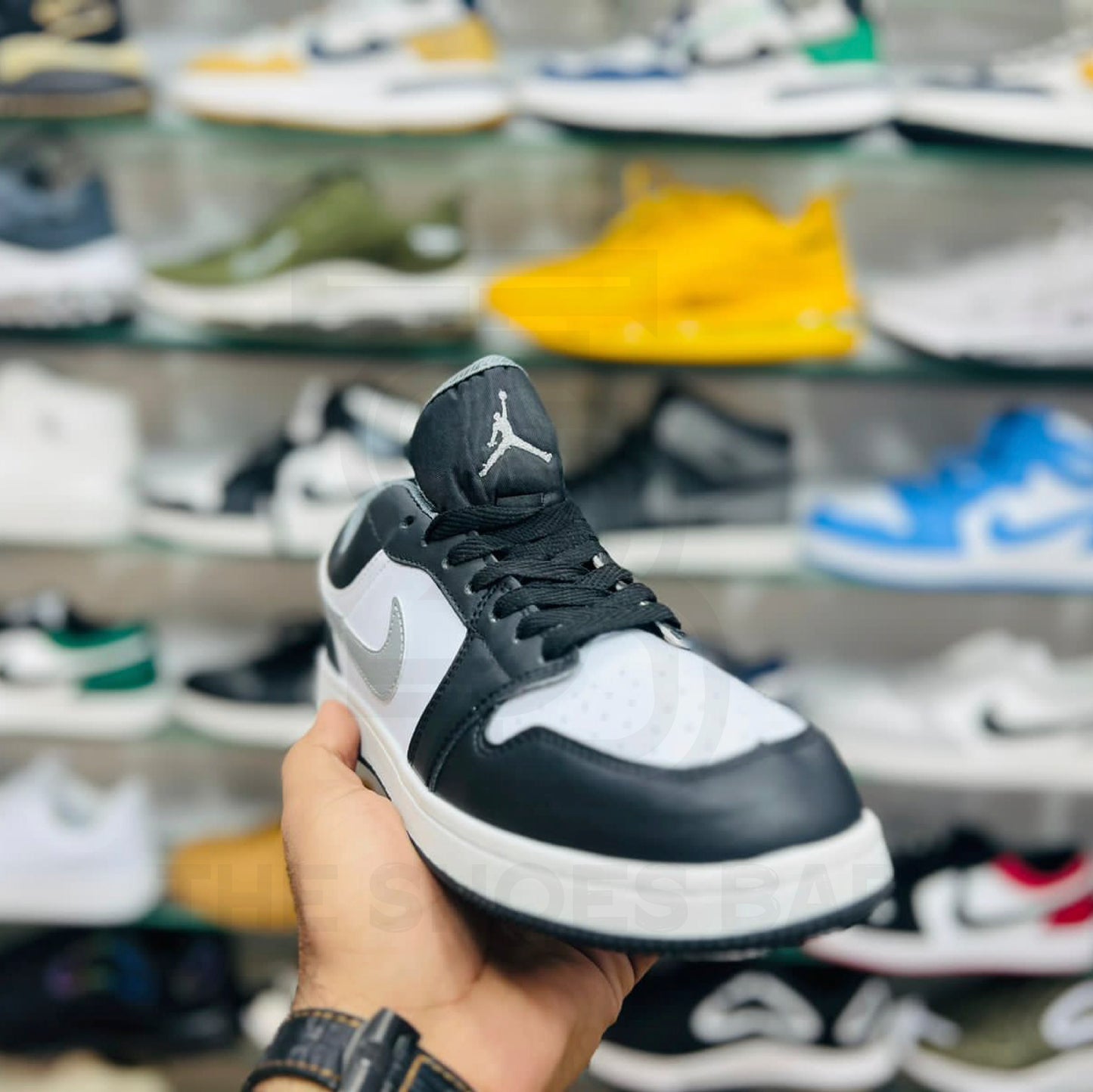 Nike Air Jordan 1 Low - Black & White